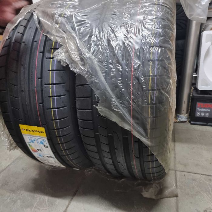 Pneus novos 225/45 R17