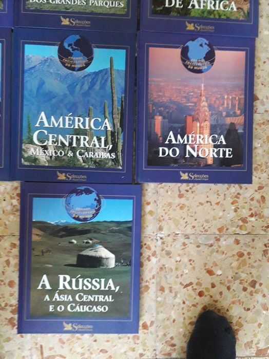 Enciclopédias do Mundo anos 2000 ilistradadas