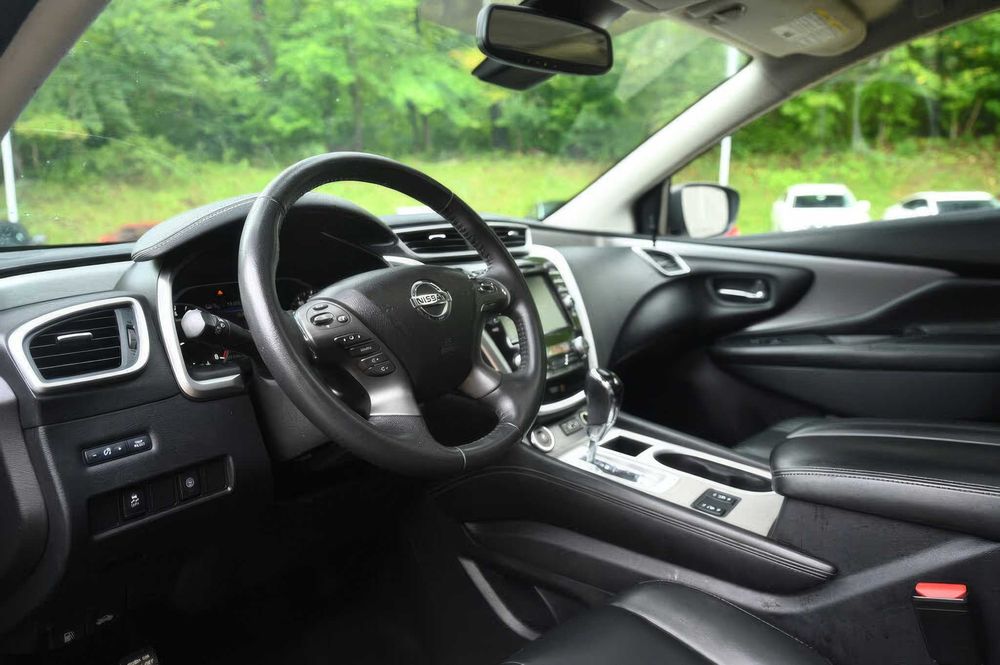 Nissan Murano      2020