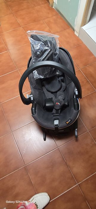 Ovo com base de isofix