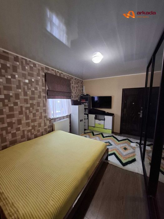 Просторий будинок із відпочинковим комплексом. Продаж