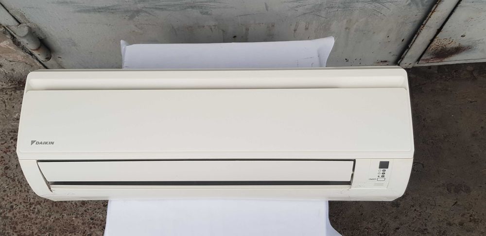 Продаётся б.у кондиционер 9ка Daikin FTYN25LV1B /RYN25LV1B на 25 м.кв.