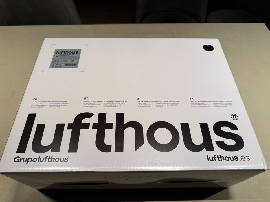 Máquina de Pressoterapia Lufthous Quattro Max NOVA, POR ABRIR