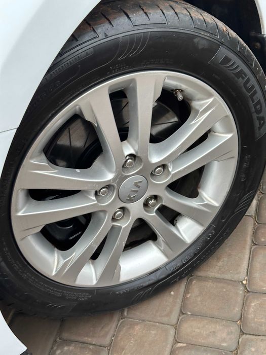 Продам Kia Ceed 2013 рік можлива розстрочка,кредит,обмін!