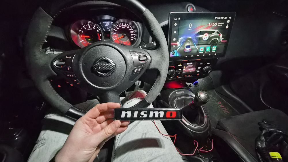 NISMO podświetlane LOGO w grill