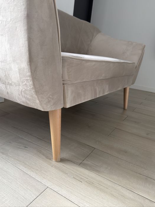 Sofa beżowa 140x70
