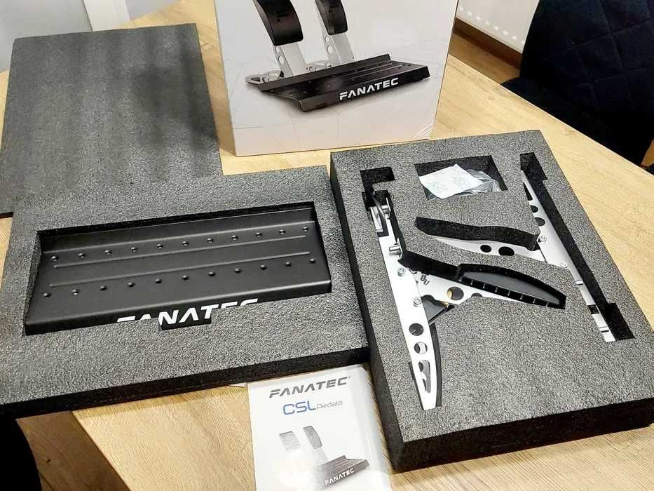 NOWY Zestaw Fanatec CSL DD QR2 Ready2Race Bundle (5 Nm)