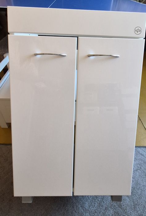 Szafka łazienkowa pod umywalkę