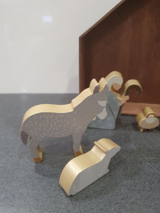 Drewniana stajenka, klocki drewniane dla dzieci