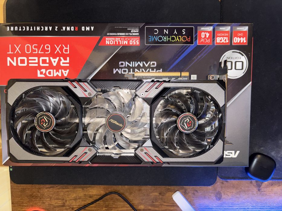 Karta graficzna Radeon RX6750 XT Phantom Gaming