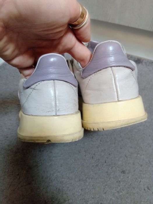 Кросовки Adidas 36 р кожа