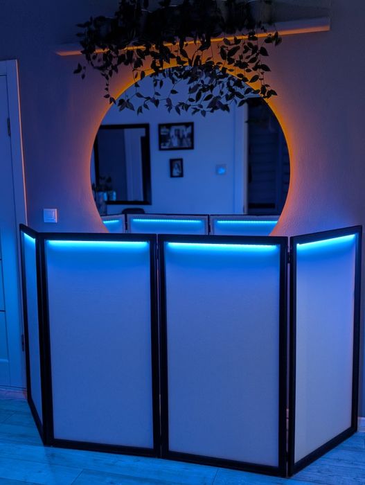Діджей-фасад (Ширма) з LED-підсвіткою — Професійне оформлення вашого івенту звукач  будка