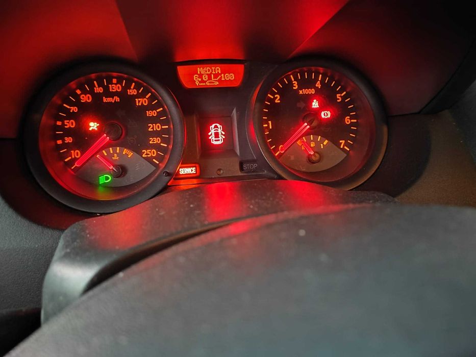 Renault Mégane 1.5 dCi 82 cv | Nacional | AC | Inspeção até 05/2027