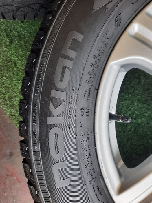 Opony zimowe 205/65/16 95H Nokian WR D4 Komplet Nowe