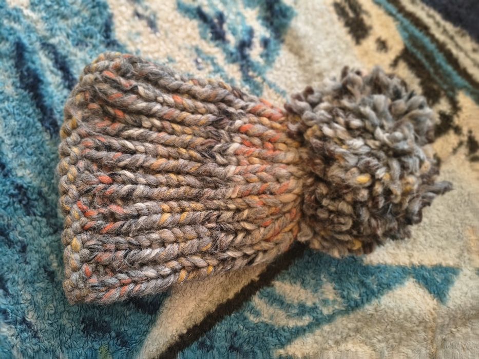 Czapka zimowa ręcznie robiona