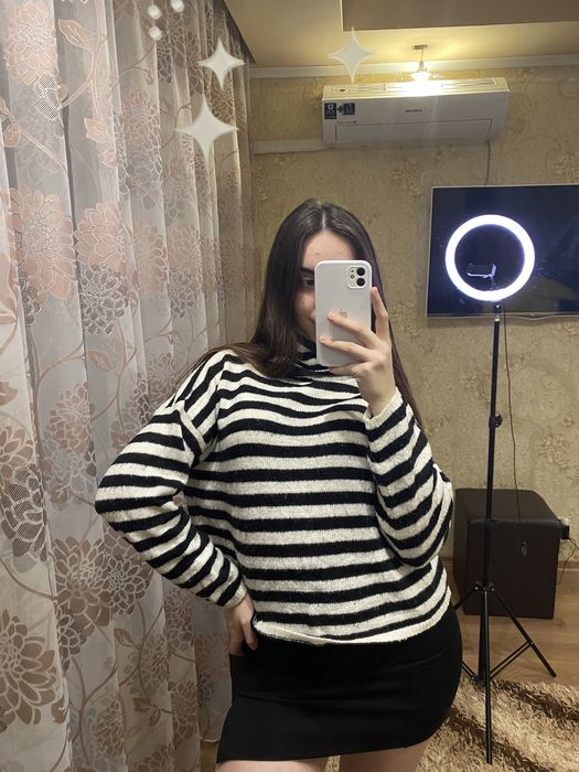 Світер house
