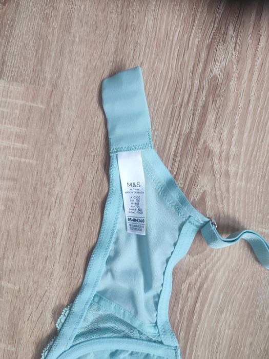 Biustonosz miękki M&S