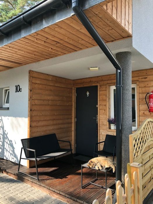 Domek pod lasem, nad morzem, Pogorzelica