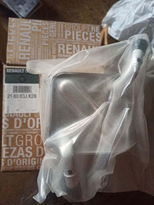 Радіатор (теплообмінник) масляний АКПП Micra, Note, Renault Captur, Fl