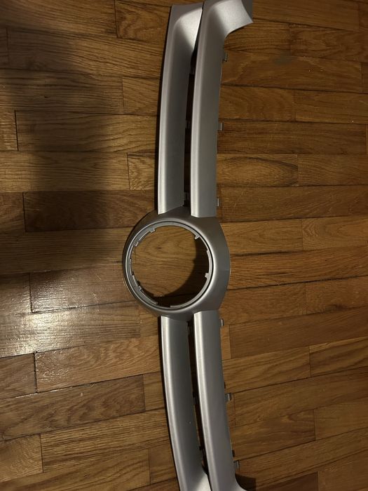 Grelha frontal GolfMK5