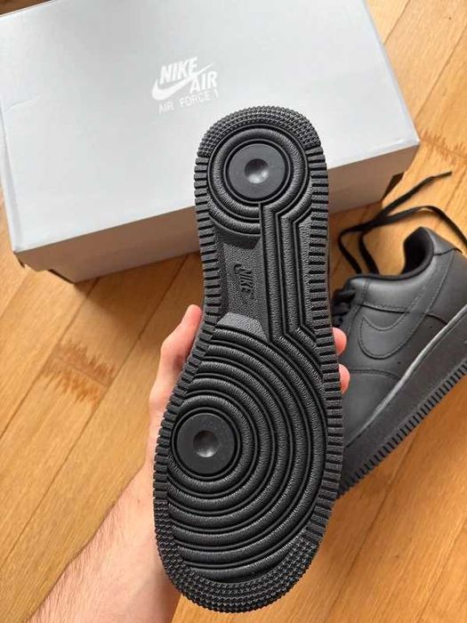 Kupon zakupowy Nike_Air_Force_1_Low_07_Black R.37.5