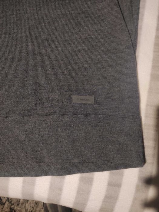 Camisola Calvin Klein - M - Novo