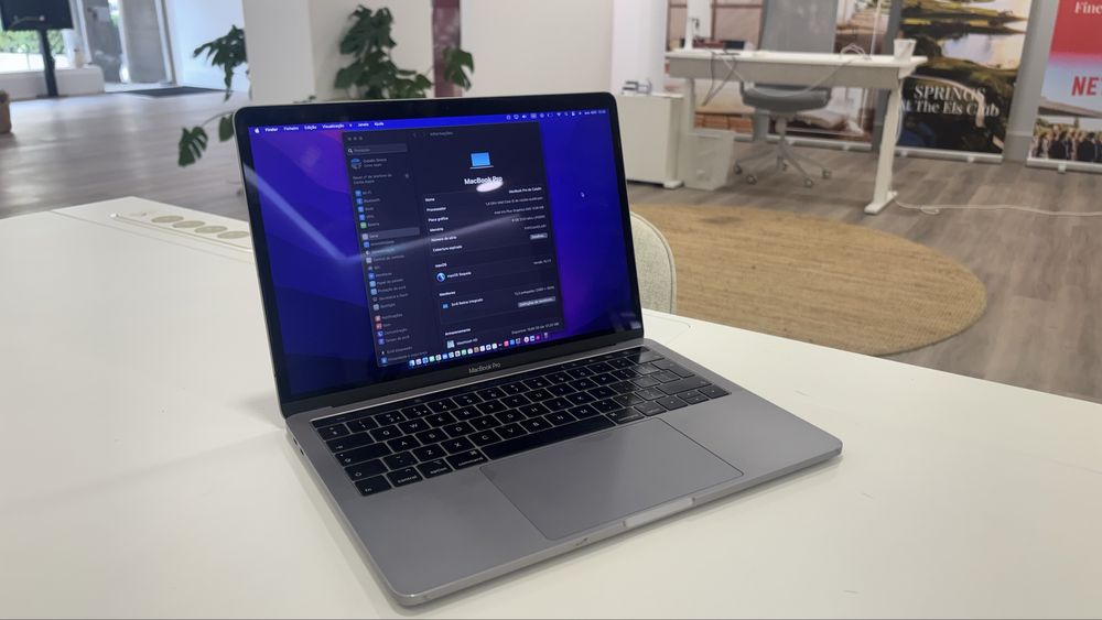 MacBook Pro 13” (2019) – i5 Quad-Core