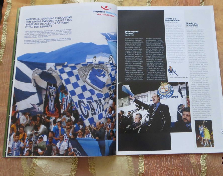 Revista Dragões Nº 286 - FCP Festejo - Dragão ergueu mais 1 Taça 2009
