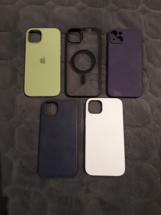 Чехлы на IPhone 14
