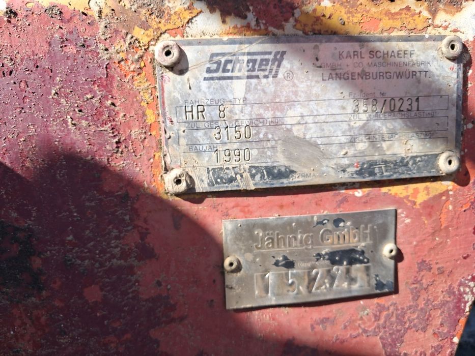 Koparka schaeff HR 8