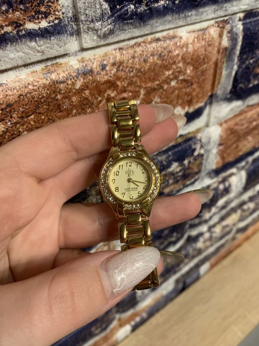 Жіночий годинник Oriflame зі Swarovski + батарейка у подарунок