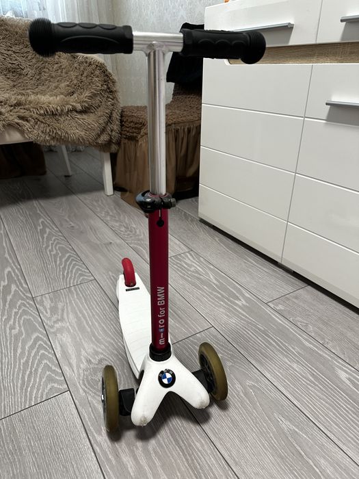Самокат micro bmw