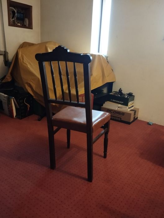 2 Cadeiras almofadas antigas