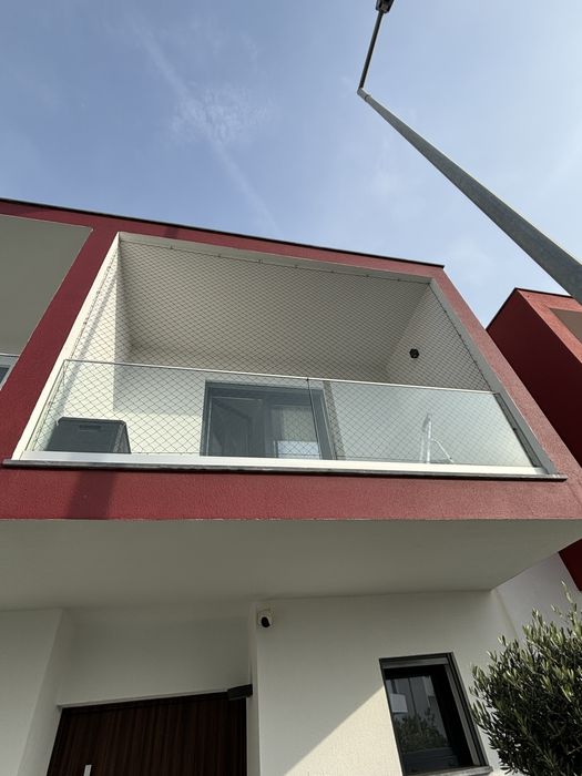 Rede Proteção Varanda Crianças Gatos em Ótimo Estado