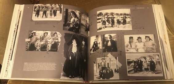 Livro dos CTT "Trajes Regionais" de Cristina L. Duarte
