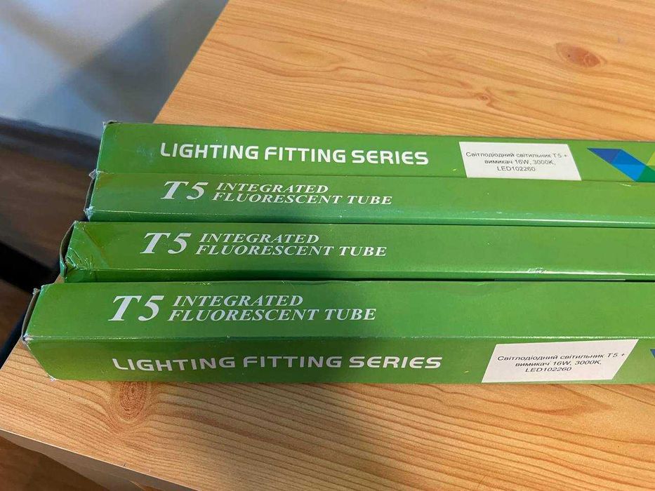 Світлодіодний світильник 102 см Т5+вимикач 16W 3000K LED 102260