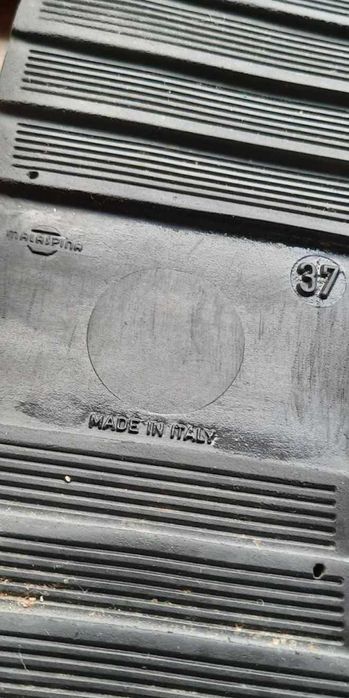 Ténis Love Moschino