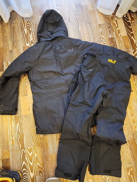 Жіночий JACK WOLFSKIN р S-M Зимовий трекінговий, лижний костюм