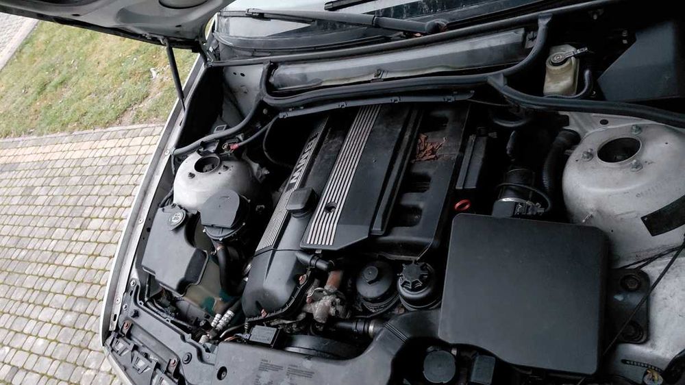 Silnik Słupek BMW E46 320i 2,2 E39 520i 2,2 M54 w aucie do odpalenia