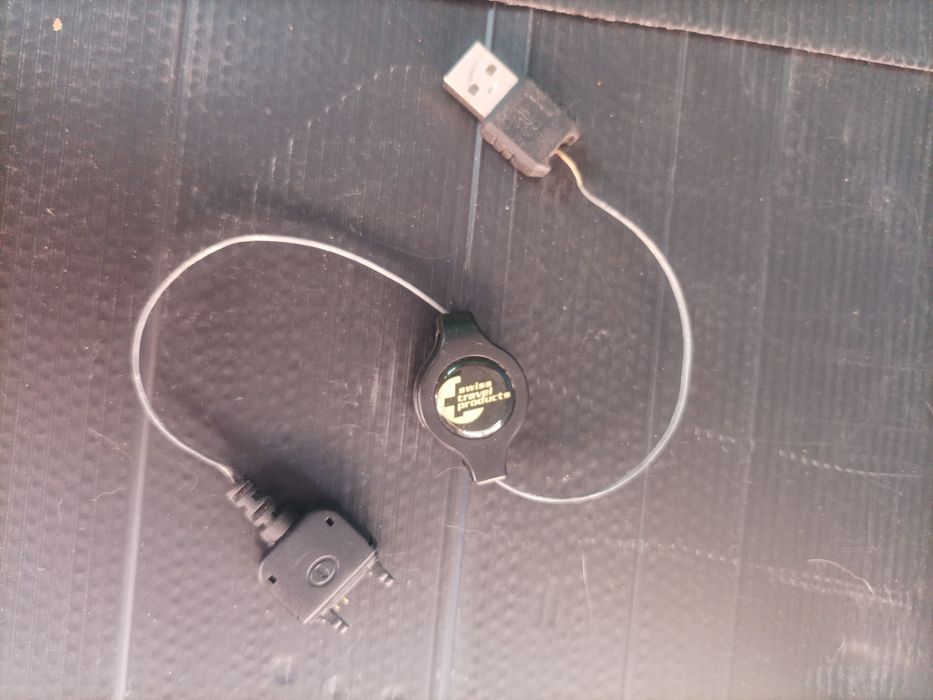 Carregador portátil Swiss Travel Products