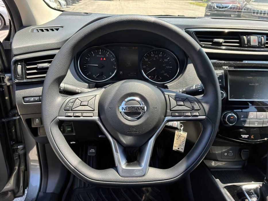 Nissan Rogue Sport SL      2022