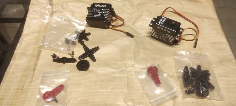 Servo digital RC em metal da Marca EAZ D2650st