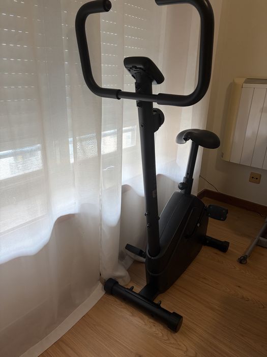 Bicicleta Ergométrica Domyos Essential 03 – Excelente estado