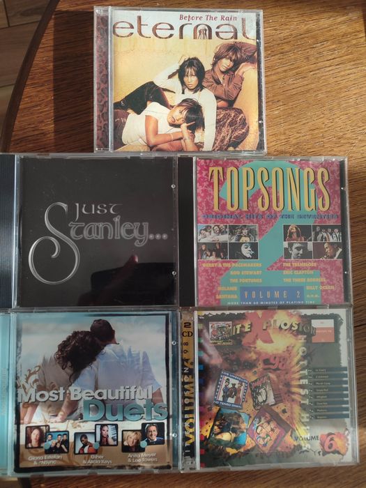 WYPRZEDAŻ . Muzyka z lat 80 tych.5 płyt CD