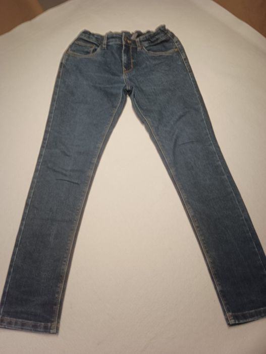 2 Calças de ganga NOVAS