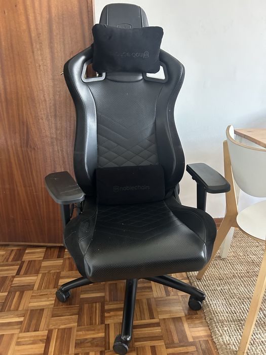 Cadeira gamer Noblechairs