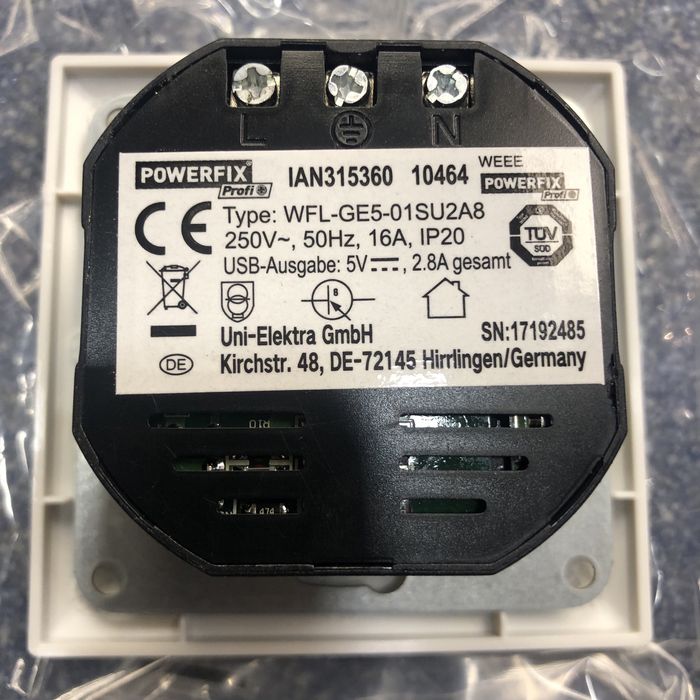 Розетка Powerfix. USB