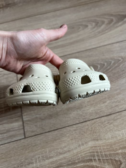 Crocs C7 дитячі сандалі