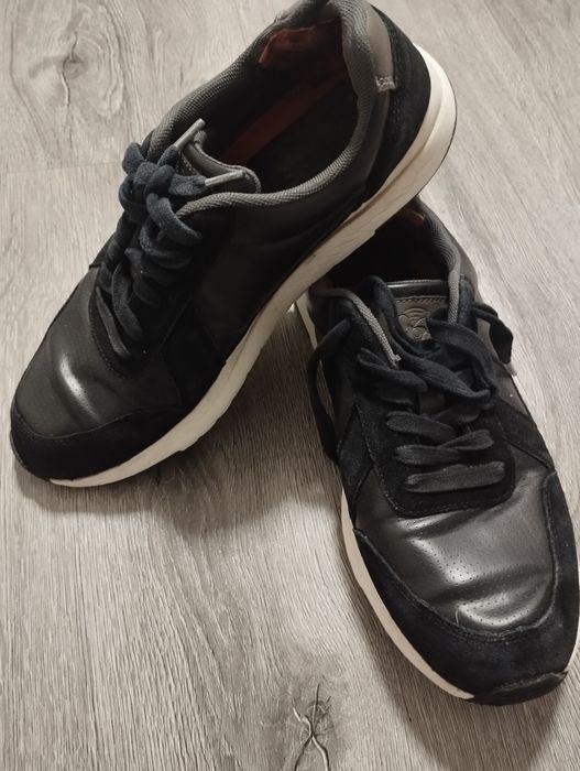 Кросівки, кросовки