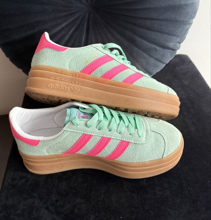 Śliczne miętowe sneakersy Adidas Gazelle